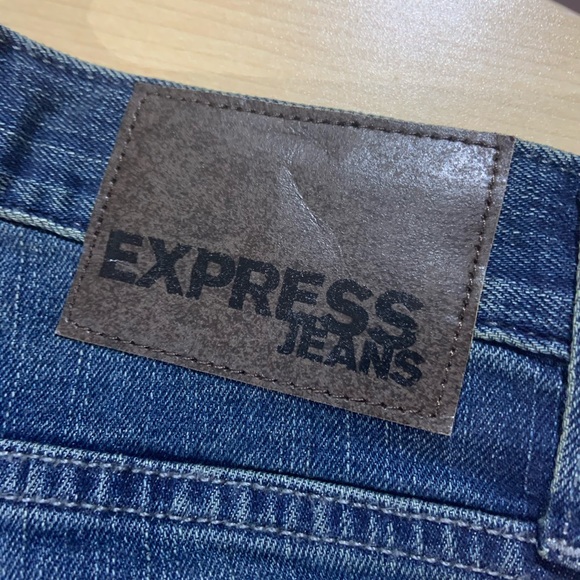 Express Slim Straight Jeans - Picture 4 of 6